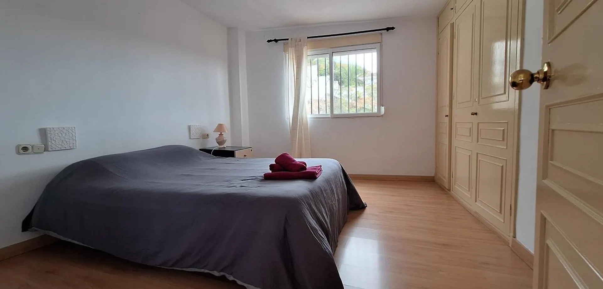 Grx Apartamentos 그라나다 아파트